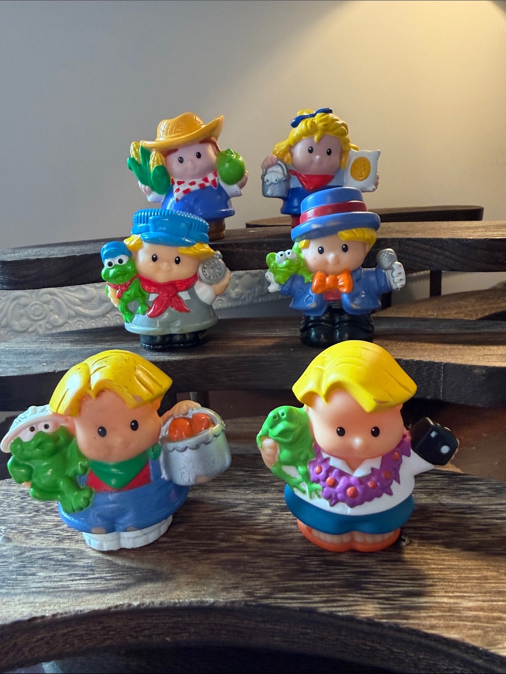 Fisher Price Mattel Little People VTG LOT of 6 Chunkies